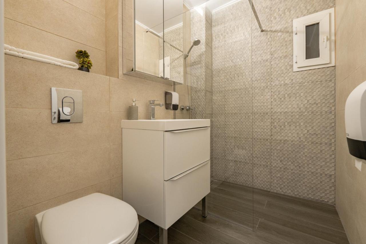 Luxury Ultracentral Piteşti Exterior foto