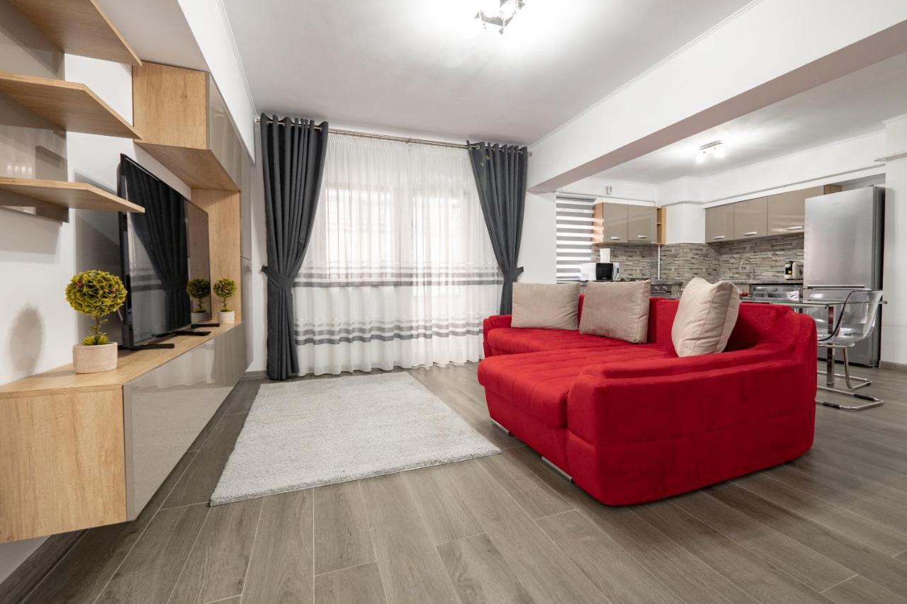 Luxury Ultracentral Piteşti Exterior foto
